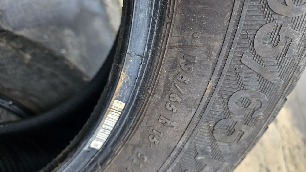2бр гуми 195 65 15 дот 22