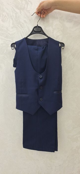 Костюм и туфли для мальчика