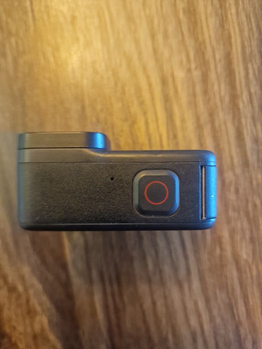 Vand GoPro HERO 10 Black + 3 baterii Enduro + încărcător original