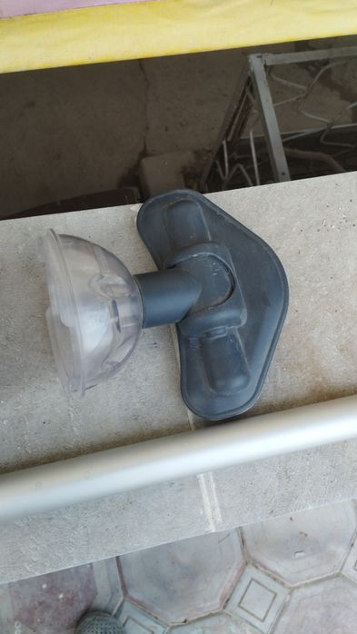 Перезаряжаемый ручной пылесос ИНТЕХ