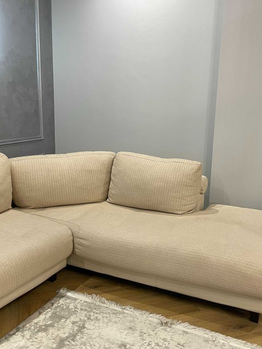 Продам стильный угловой диван