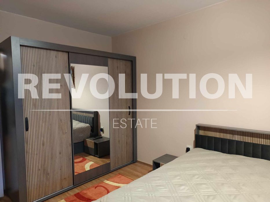 Дава се под наем Двустаен апартамент в Варна, Център - 90 кв.м за 475 € - Снимка #7