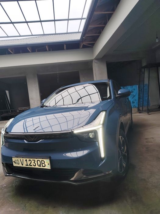 Neta U srochno sotiladi