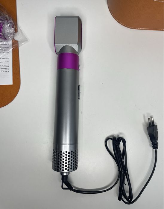 Dyson, Фен стайлер