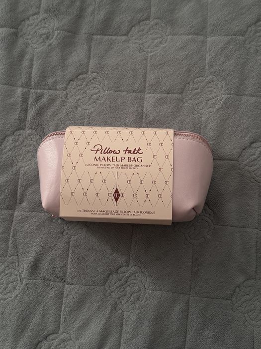 Косметичка charlotte tillbury