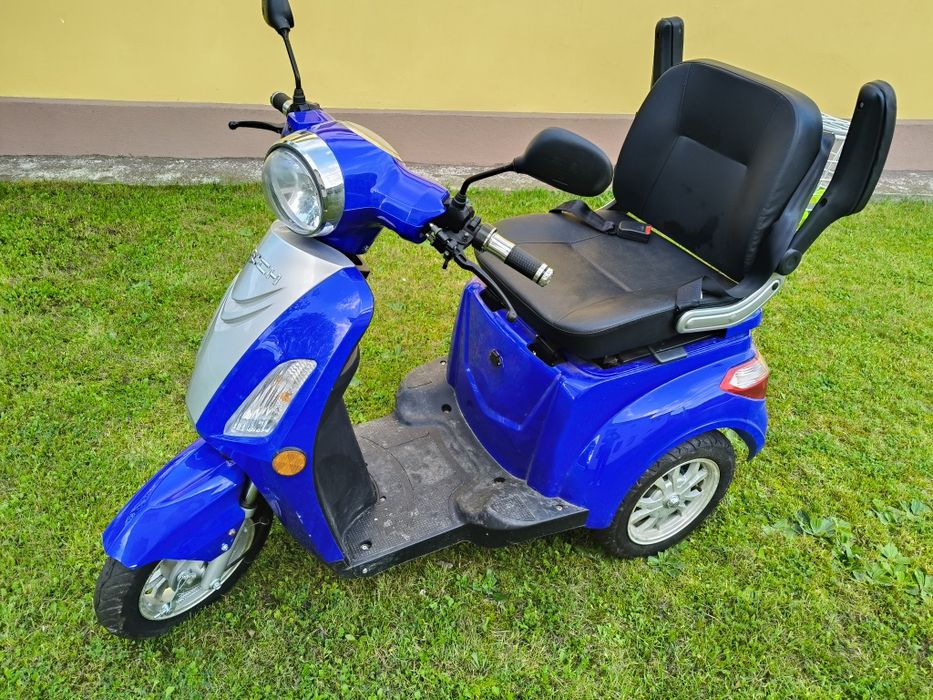Triciclu electric
