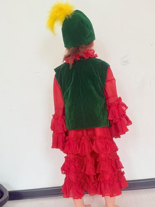 Ұлттық қыз бала көйлегі (3–4 жас)