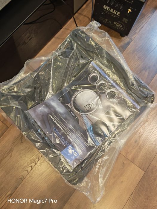 Subwoofer SVS SB 2000 black ash  garanție 500w Rms