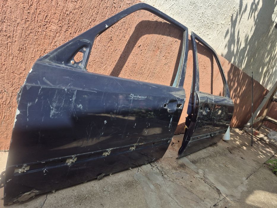 Двери  передние Mercedes W124