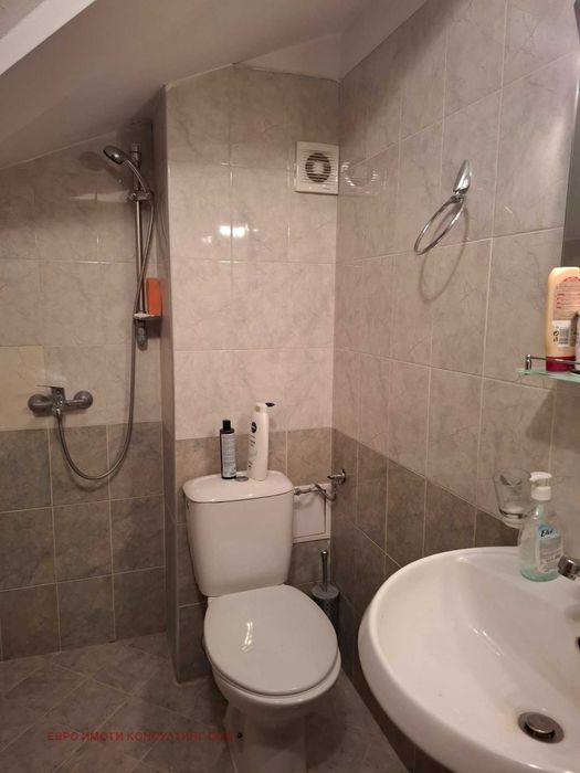 Дава се под наем Двустаен апартамент в Чепеларе - 55 кв.м за 687.99 € - Снимка #1