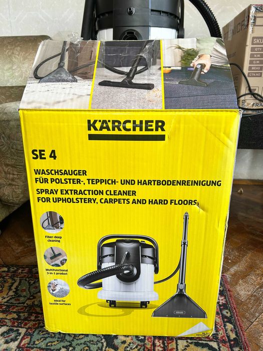 Перяща прахосмукачка Karcher SE4