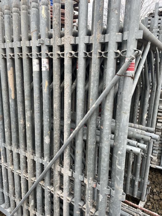 Schela metaliza zincat