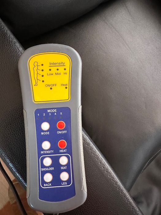 Scaun cu recliner cu incalzire si masaj