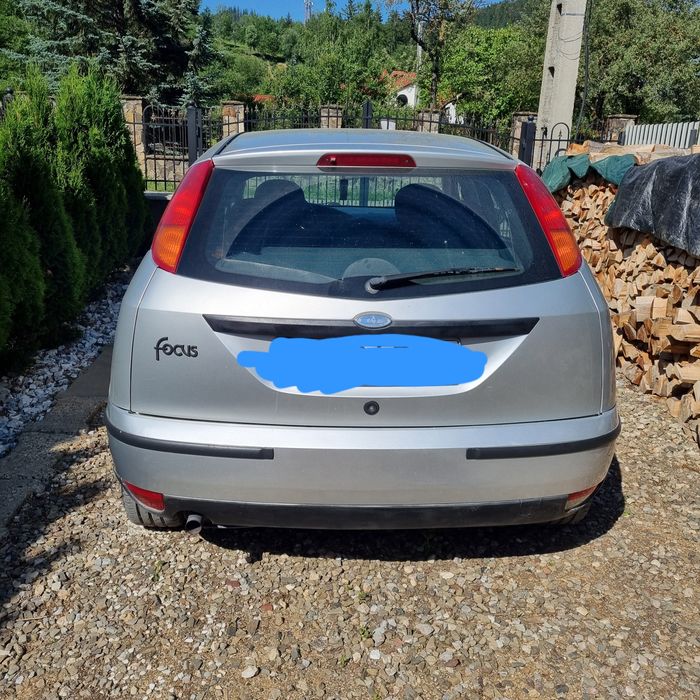 Vând Ford Focus 1.6 benzină din 2001