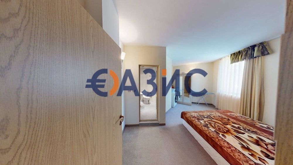 Продава се Тристаен апартамент в к.к. Слънчев бряг - 89 кв.м за 745 €/кв.м - Снимка #12