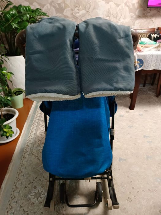 Продам срочно сани-коляску