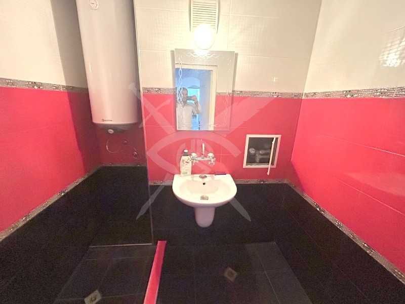 Продава се Многостаен апартамент в Бургас, Възраждане - 95 кв.м за 1235 €/кв.м - Снимка #5