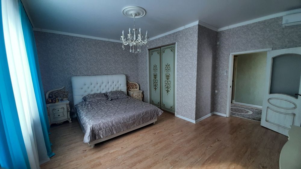 Продам коттедж 2 этажа в городе