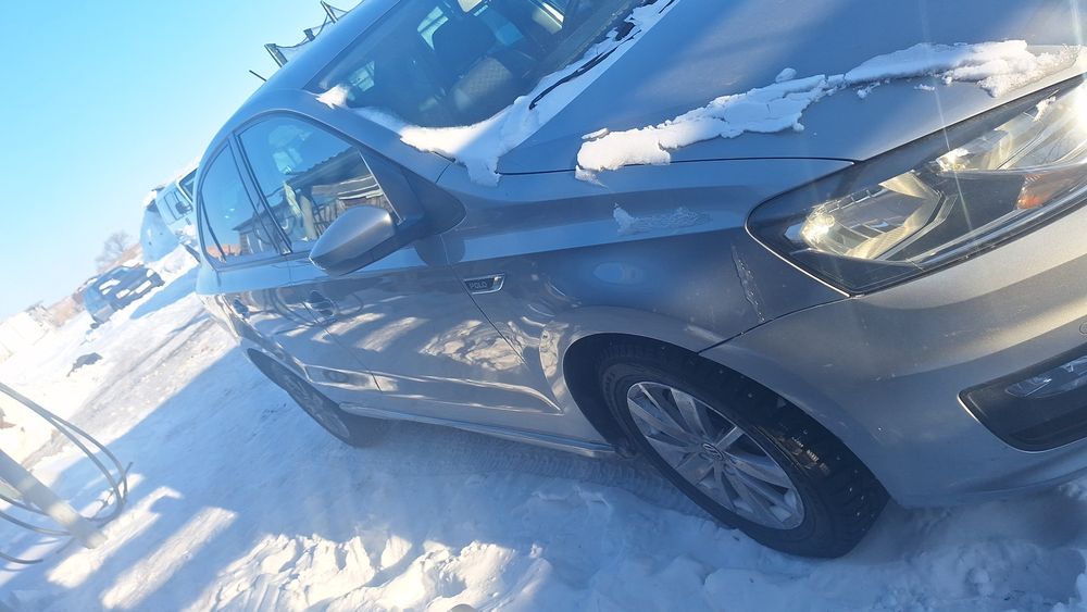 Продам поло 2020 года