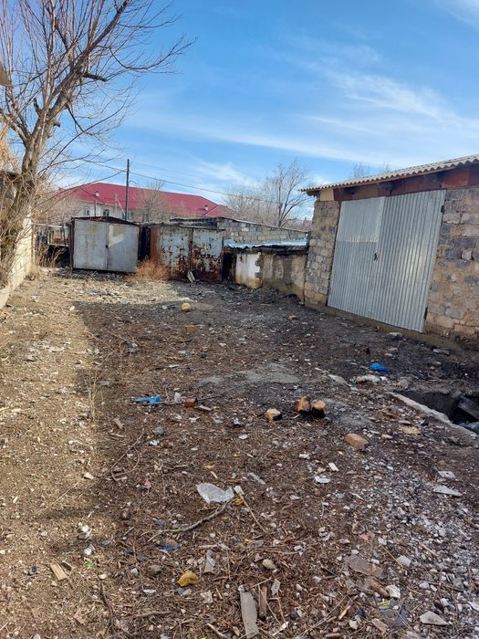 Продаётся гараж в центре города