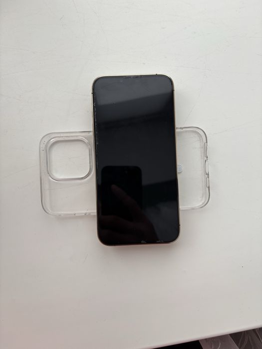 Продам айфон 13 про