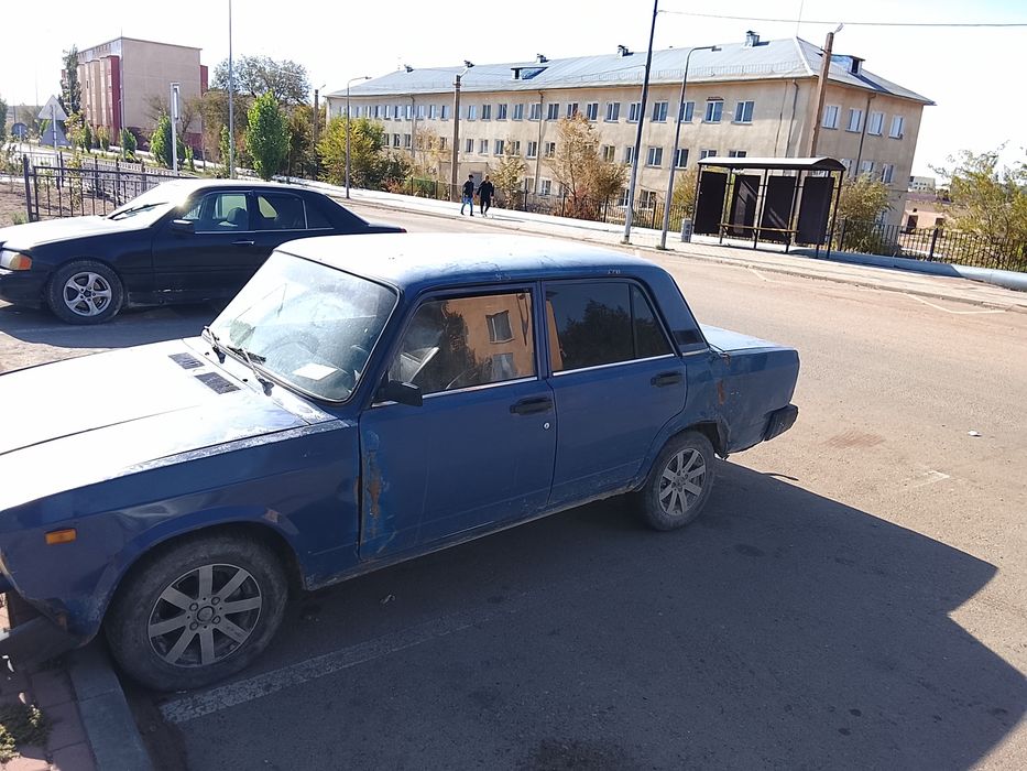 Продам Ваз 2107 инжектор