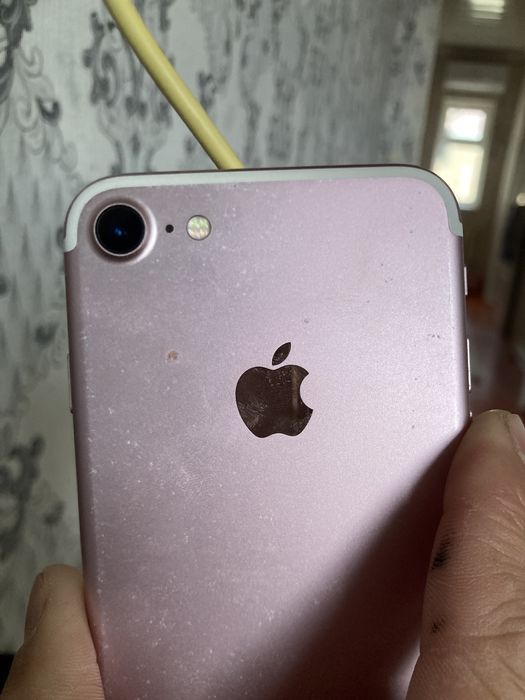 Айфон 7 сатладыыы