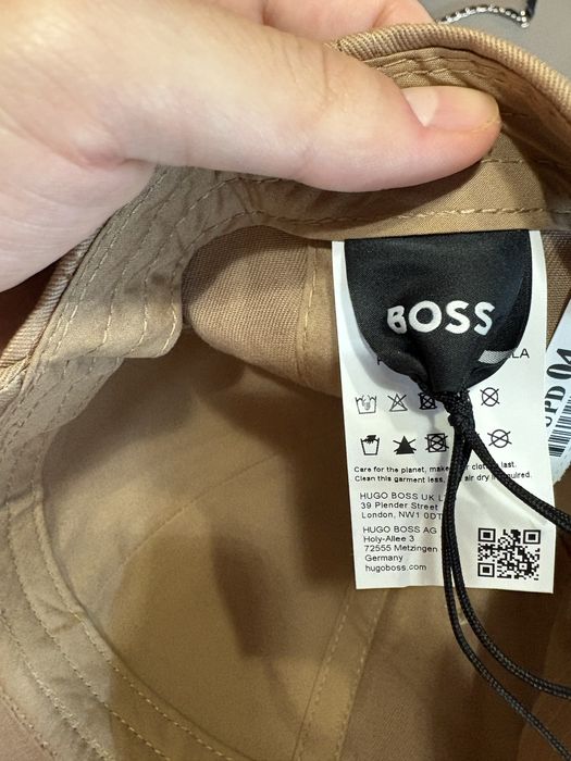 Шапки на boss,new era,nike,ajax