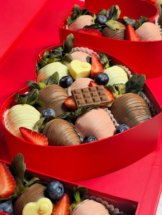 Подарки на 14 февраля, 8 марта