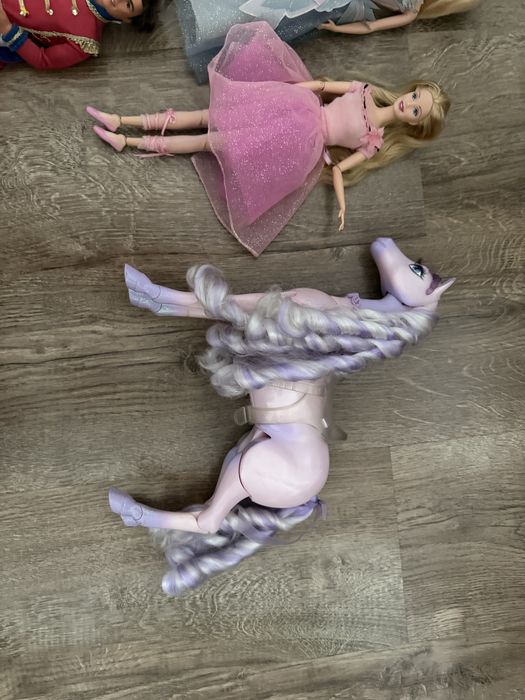 Кукли Barbie и Winx