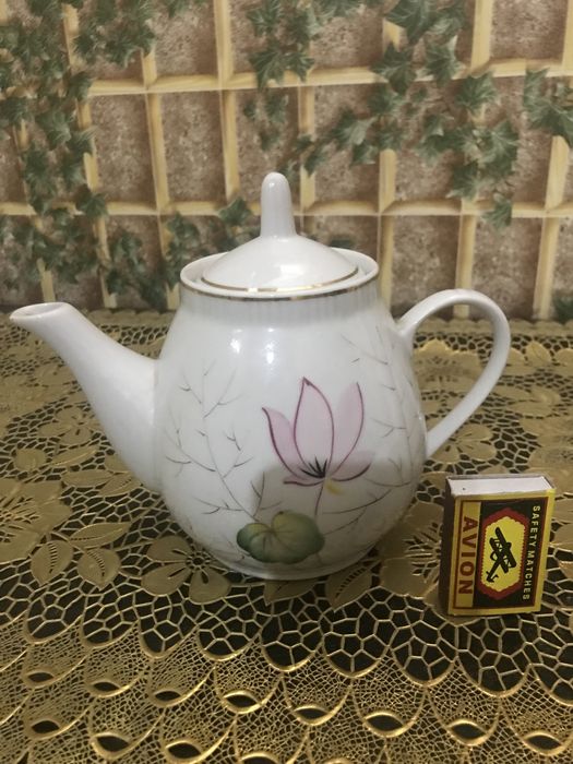 Продам советский фарфор