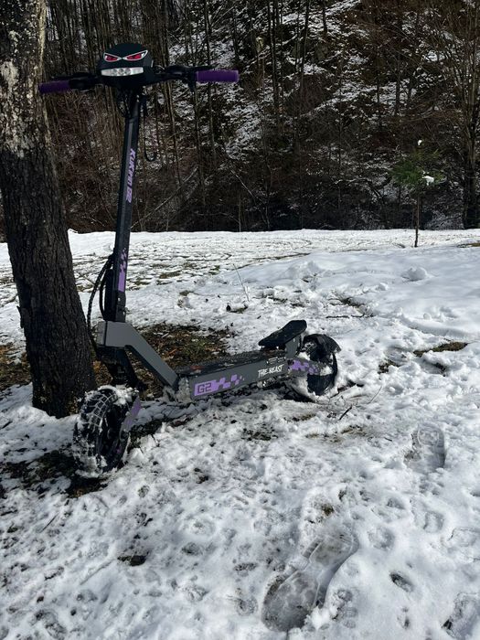 Vand kukirin g2 in stare foarte bună
