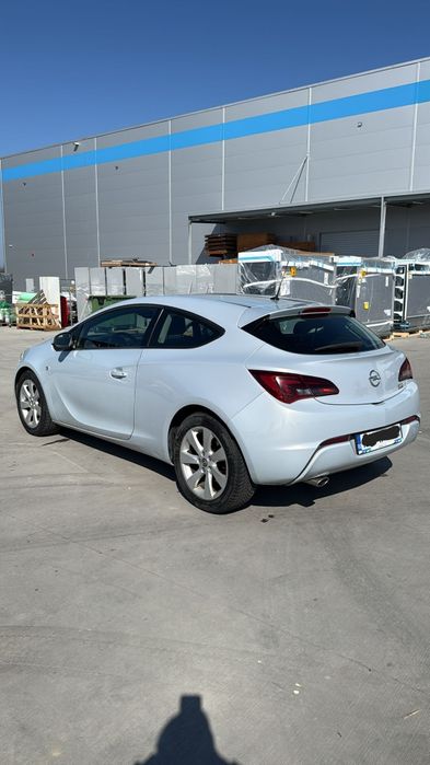 Opel Astra J GTC, 1.4 140cp, manuala, 2013, stare buna