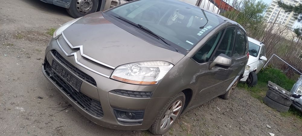 Citroen C4 Picasso 1.6 HDI на части