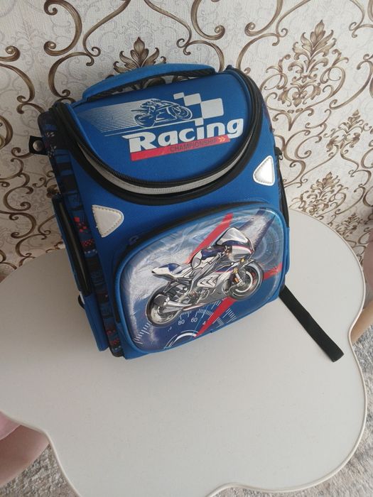 Школьный рюкзак для мальчика