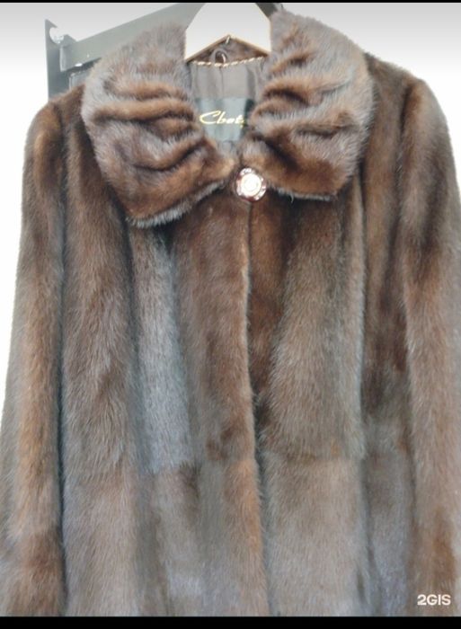 Продам.Женскую норковую шубу 54 р