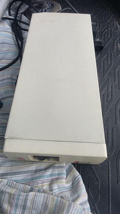 Продам бесперебойный источник питания