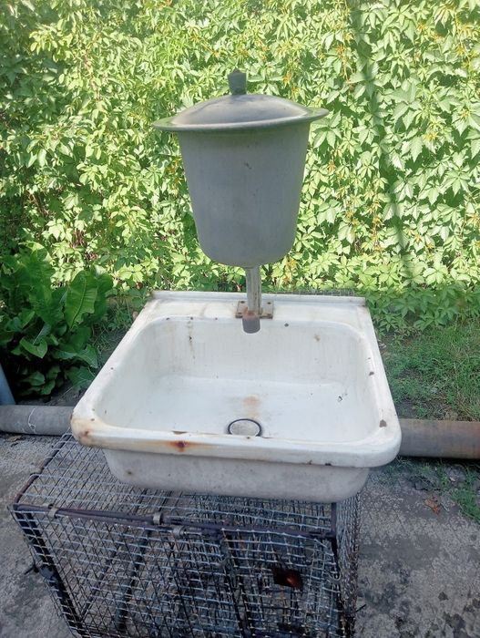 Продам мойки керамические