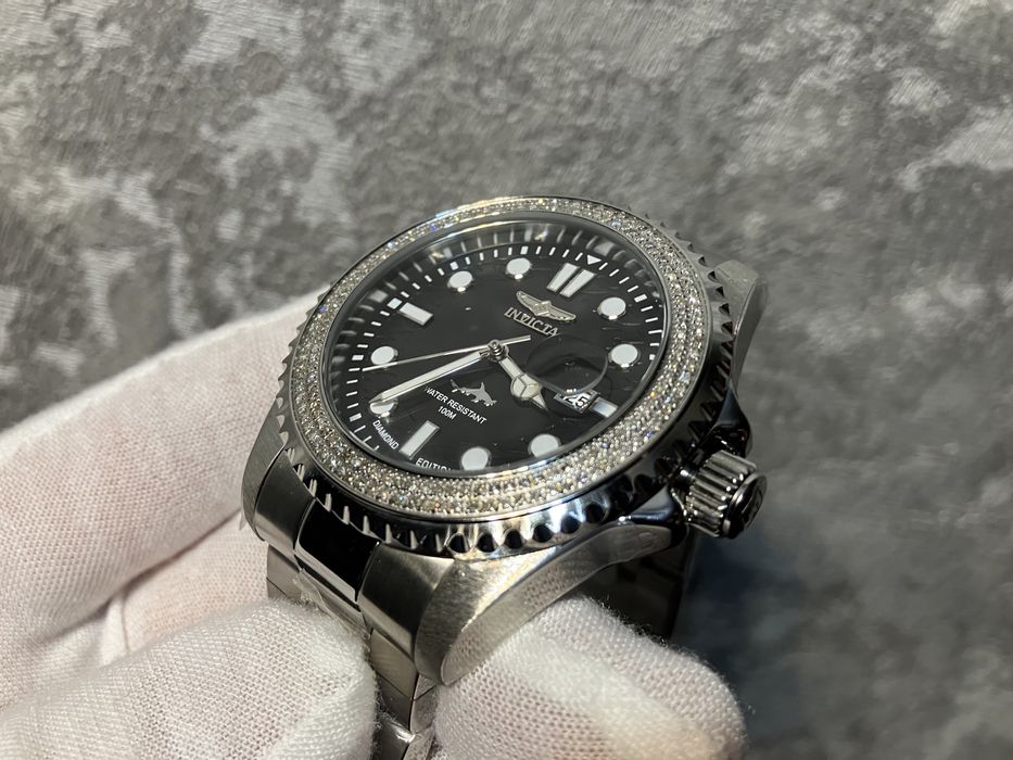 Часы мужские, бриллиантовые