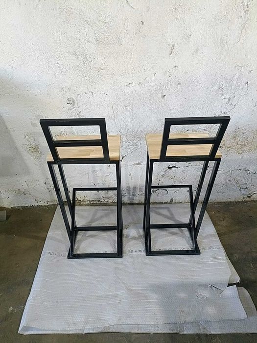 scaune metalice bar/insula cu stejar - confectii metalice ieftine