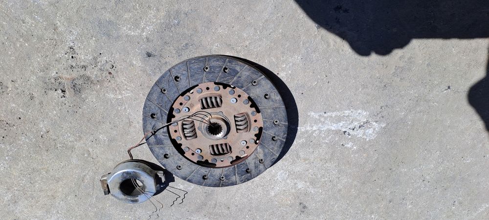 Съединител комплект за Нисан Алмера 2.0 Д/ Nissan Almera 2.0 D