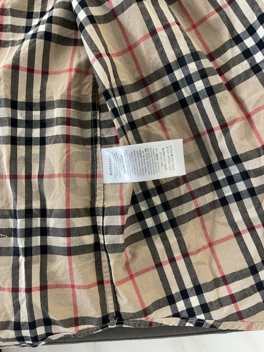 Риза Burberry L размер