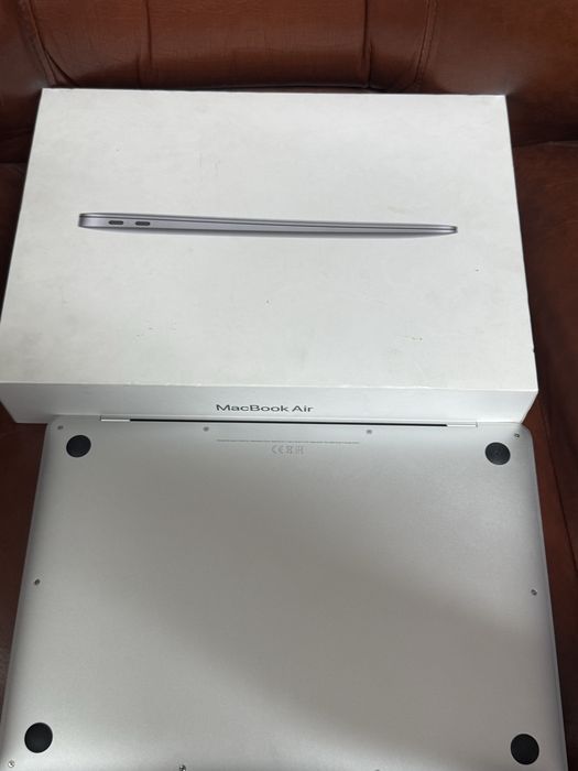 MacBook Air M1 256 gb