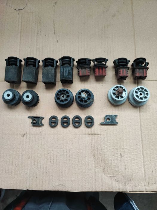 Тапи капачки болтове скоба държачи от Мерцедес