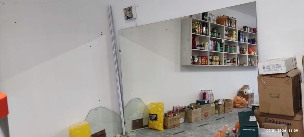 зеркала по 10 К за штуку, размер 1600мм*2000 мм (1,6м*2,0м)