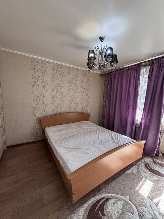 Кровать двуспальная