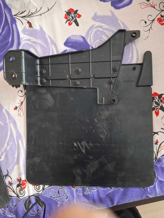 Оригинални Калобрани предни за Ивеко до 2014г.Комплект 2бр.ляв и десен