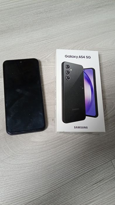 Samsung a54 128gb  impecabil cu mic defect pachet extra  full