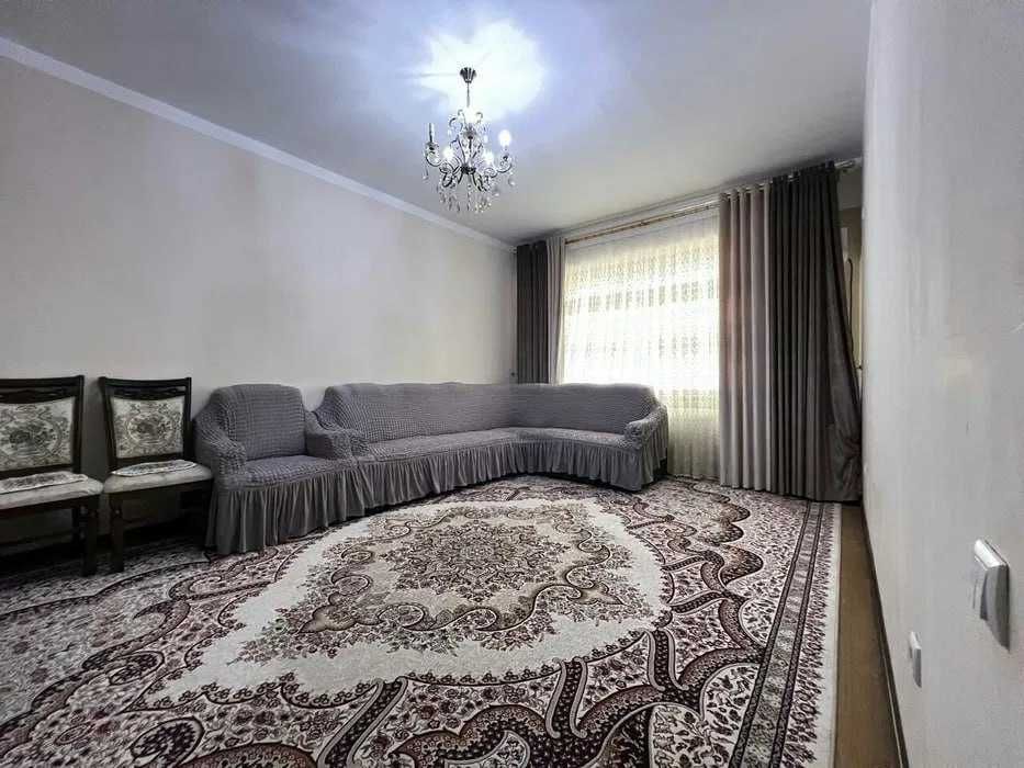 Golden House , 2/2/7, 62м2 Ориентир: Ул. Махтумкули  СРОЧНО !!