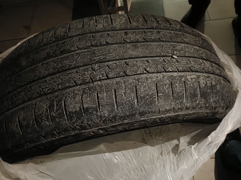 Продам шины R20